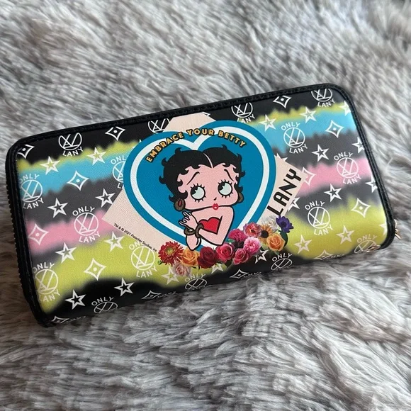 Betty Boop x LANY Wristlet Wallet NWT ♥️ - Picture 13 of 14